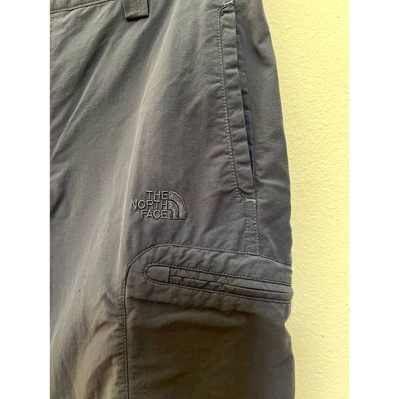 TNF The North Face Men's Shorts Gray, Grey, Size34 Quick Dry Performance Fabric - Picture 5 of 11